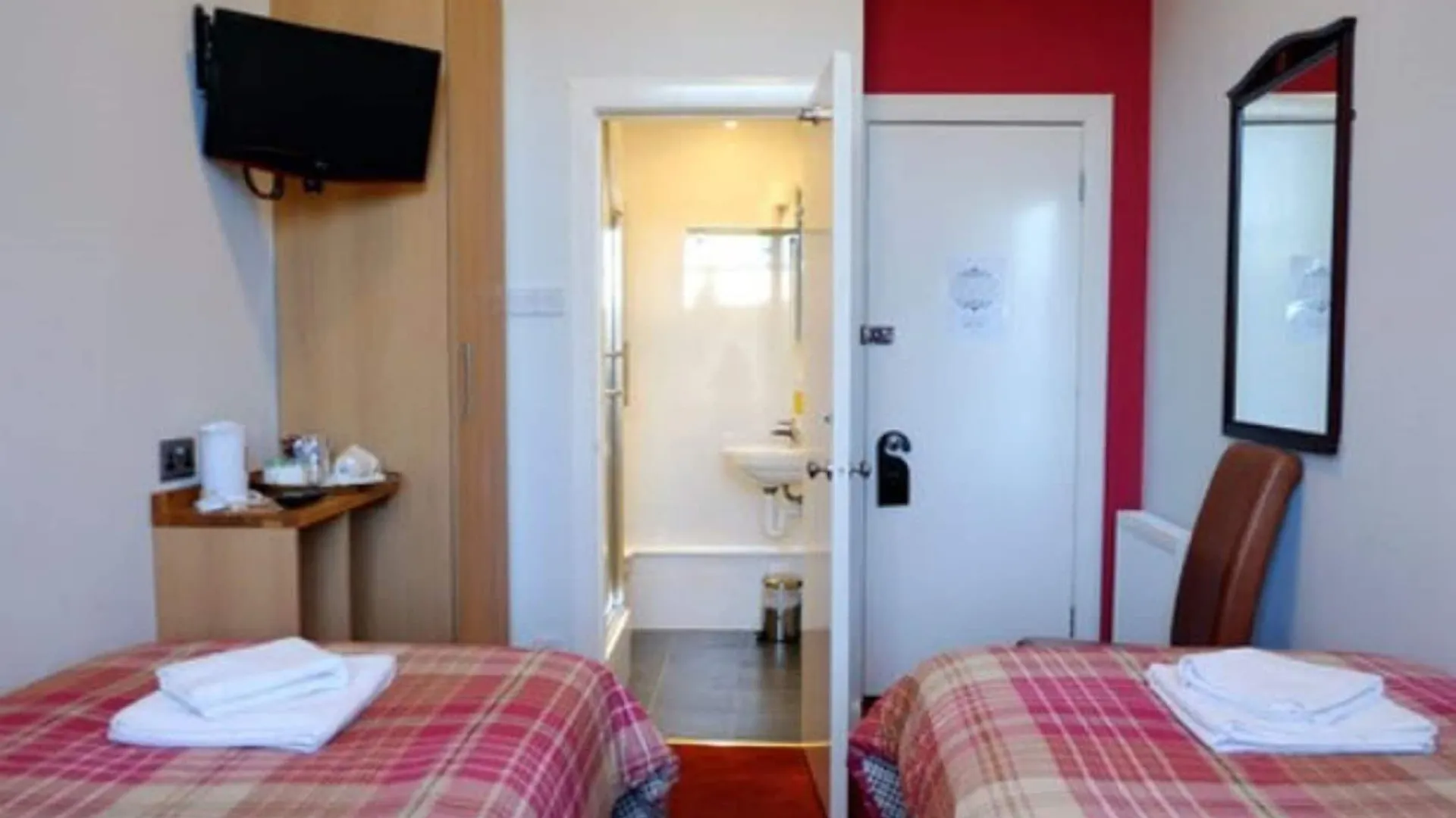 Regent House Hotel - City Centre Hotel Edinburgh 3*,