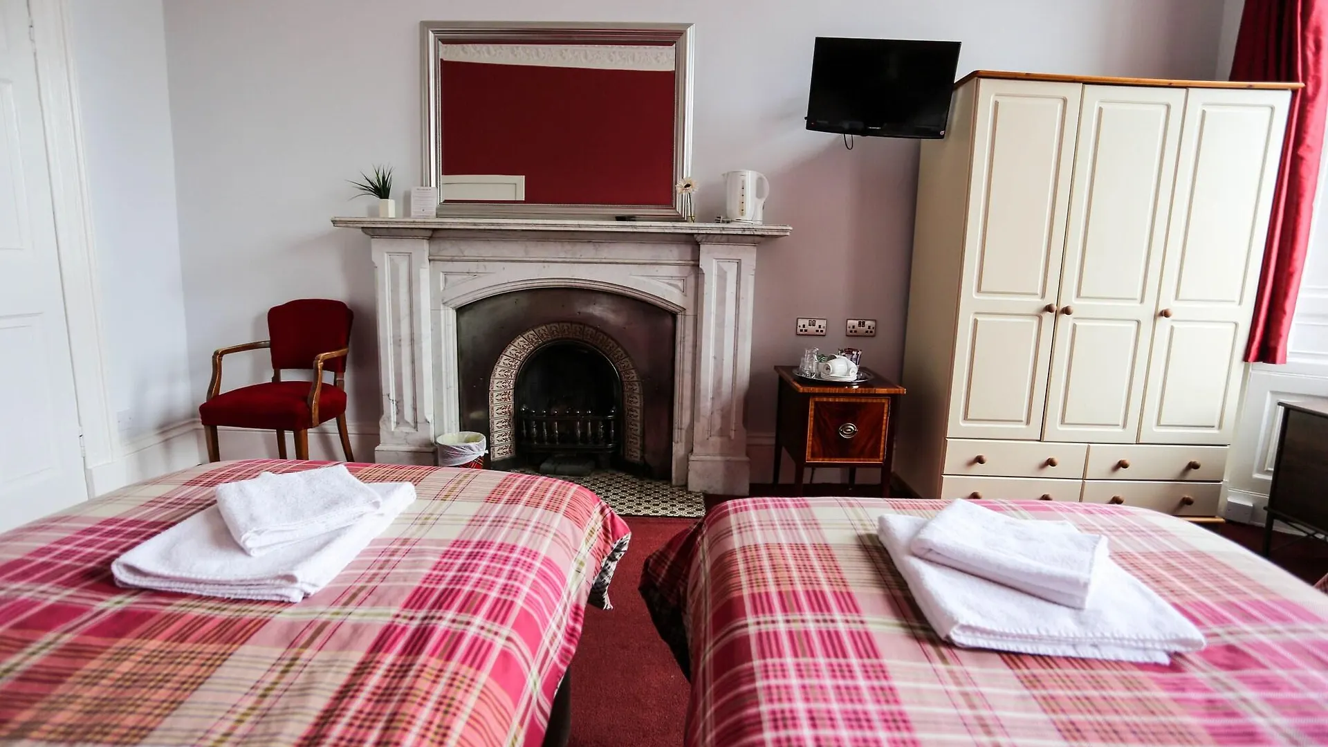 Regent House Hotel - City Centre Hotel Edinburgh Guest house