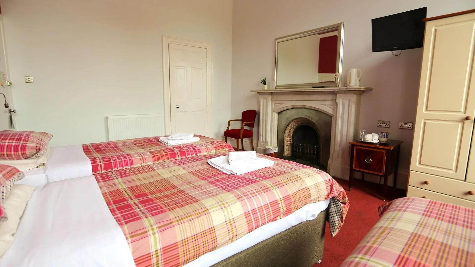 Regent House Hotel - City Centre Hotel Edinburgh Guest house