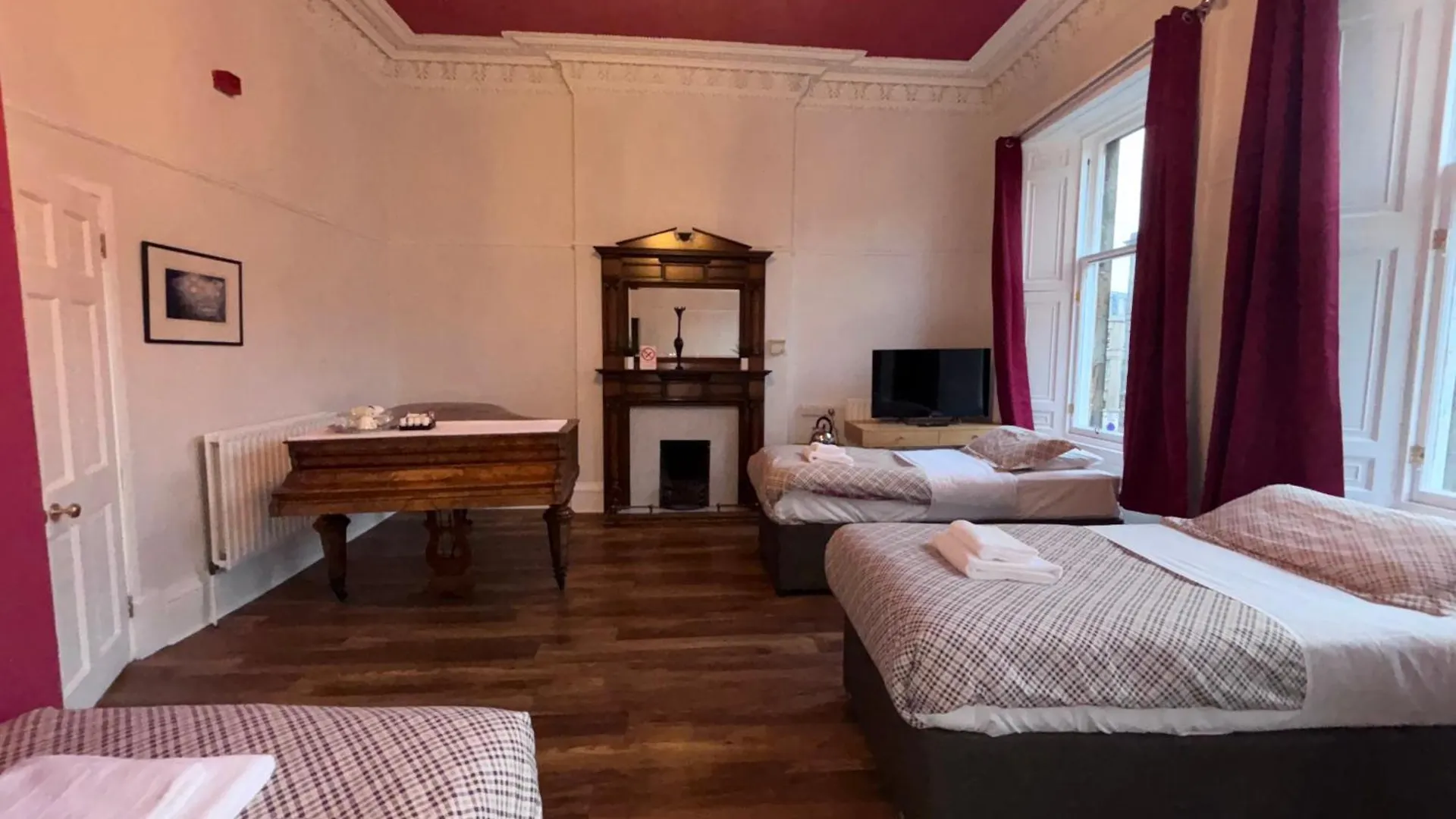 Regent House Hotel - City Centre Hotel Edinburgh 3*,