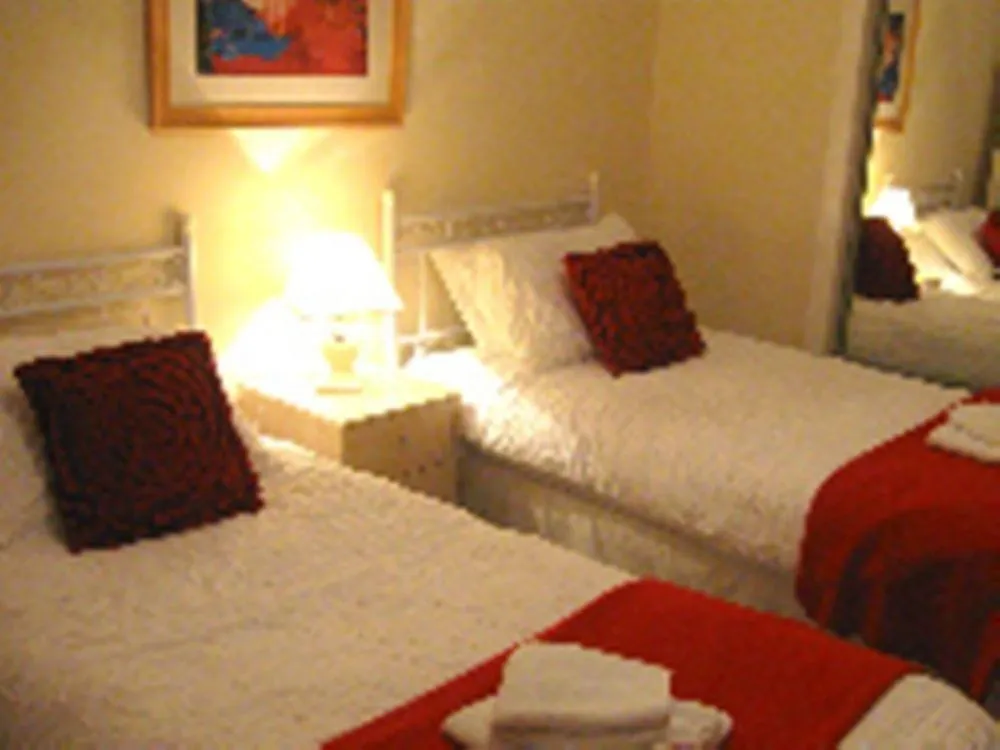 Regent House Hotel - City Centre Hotel Edinburgh 3*,